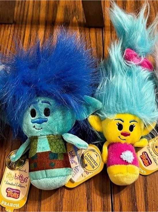 Hallmark Other - Trolls Tiny Dancers plush set 4-Piece Plush Set NWT